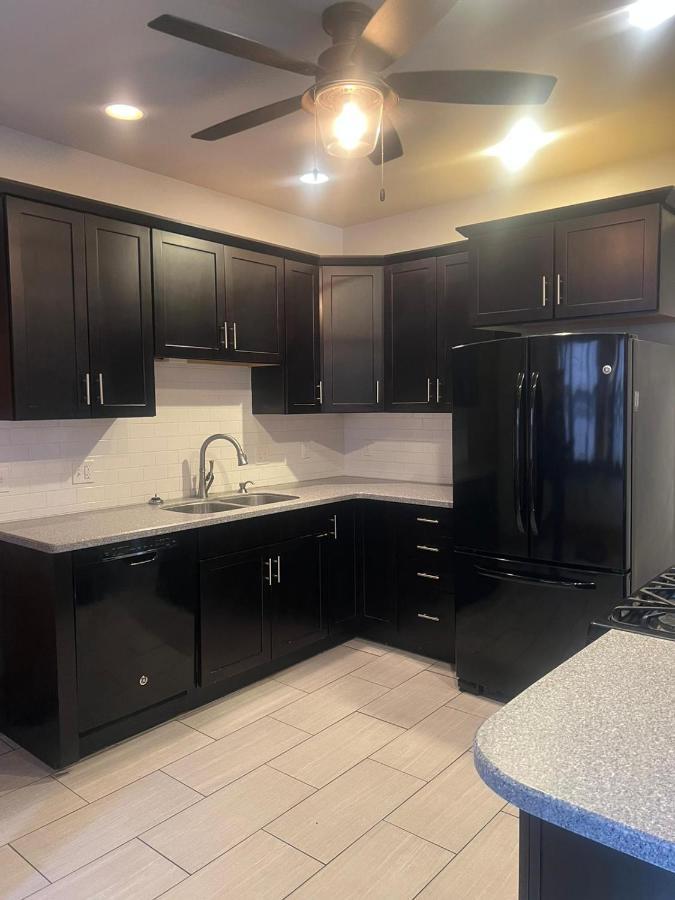 Cool And Affordable Apartment เกลส์เบิร์ก ภายนอก รูปภาพ